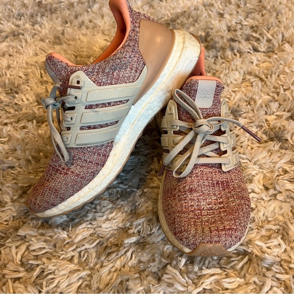 Adidas Ultra Boosts - Picture 4 of 9